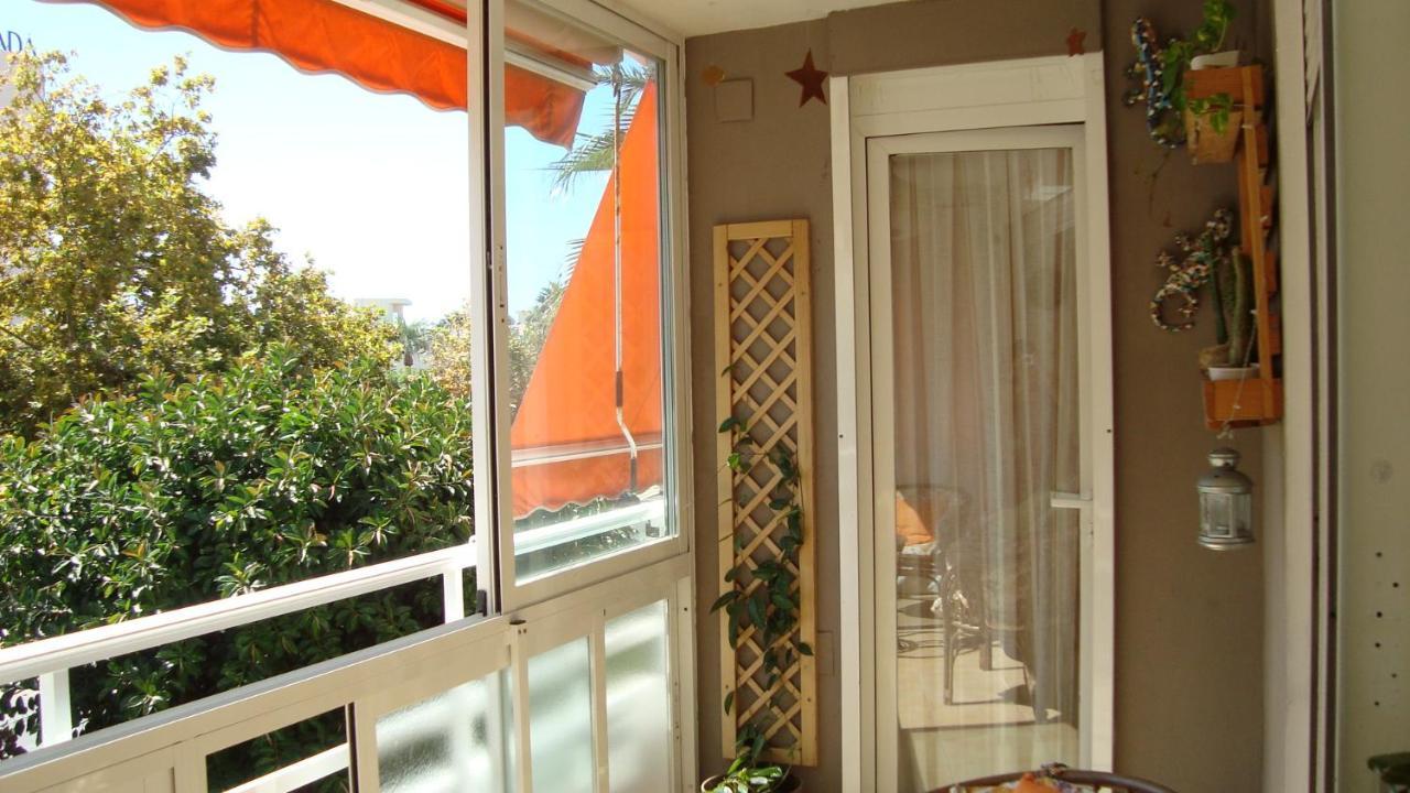 Apartamento La Carihuela - Urb. Eurosol Lägenhet Torremolinos Exteriör bild